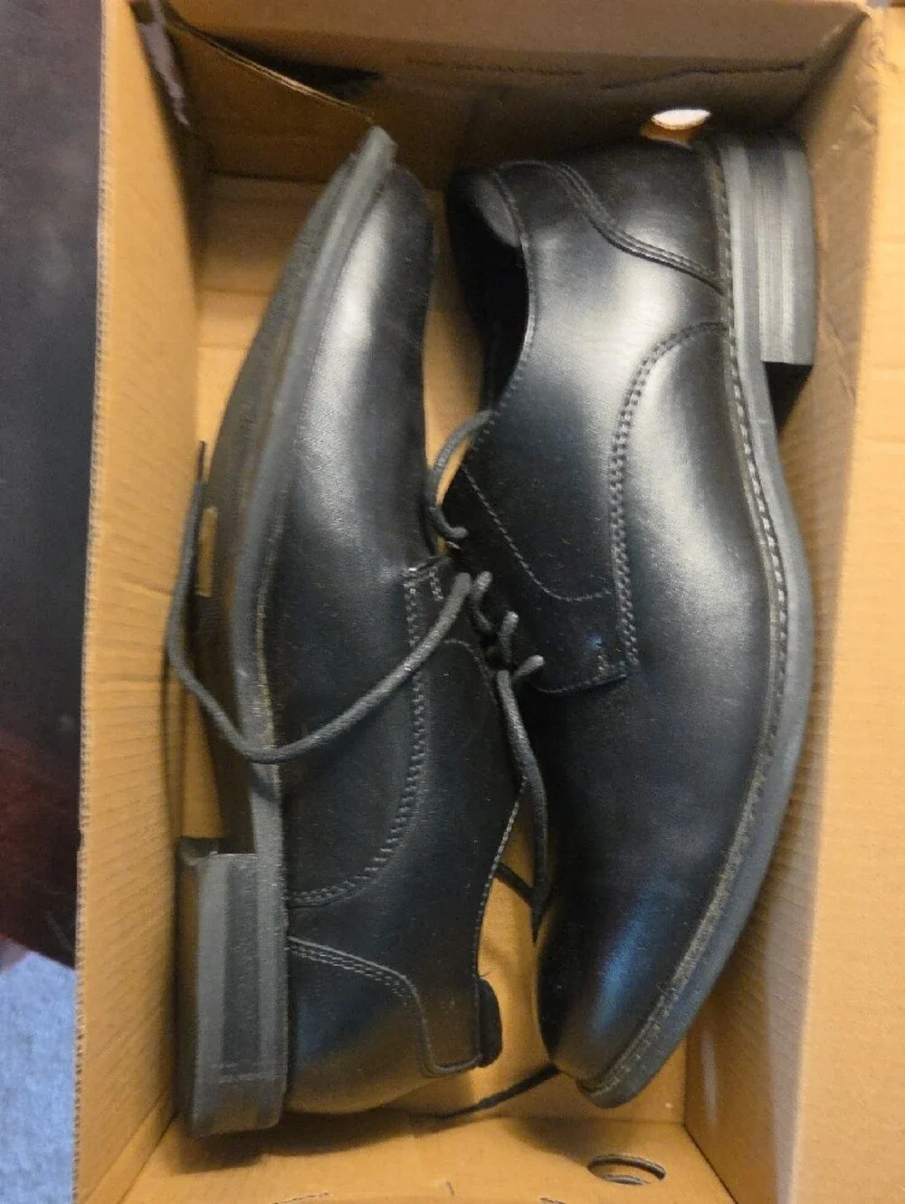 Men's Black Derby Lace-Up Shoes